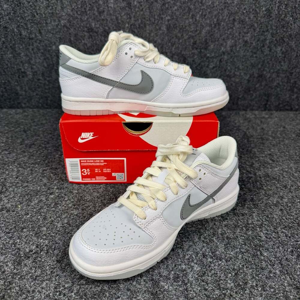 Nike Dunk Low GS Size 3.5Y White Smoke Grey Pure Platinum Sneakers